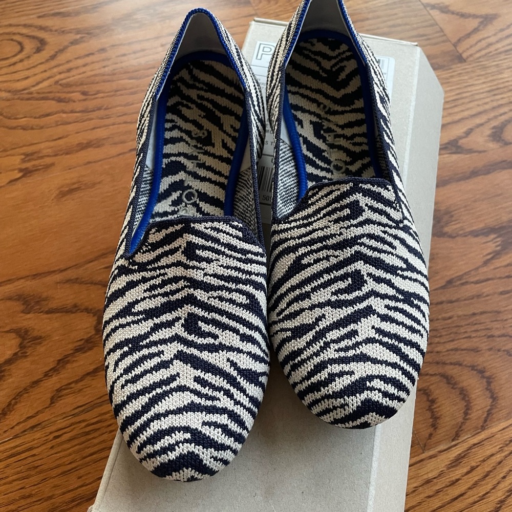 Rothy’s Navy Zebra Loafer Size 8.5 - image 1